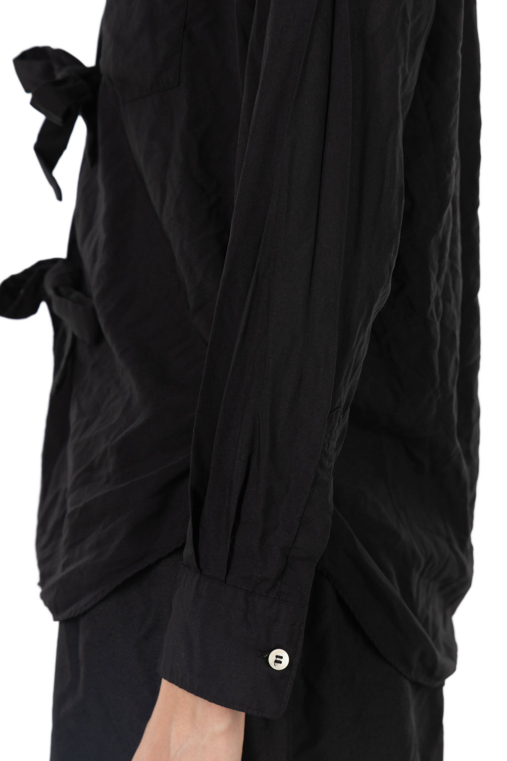 Comme Des Garcons Comme Des Garcons  - Round Collar Front Tie Shirt- Black