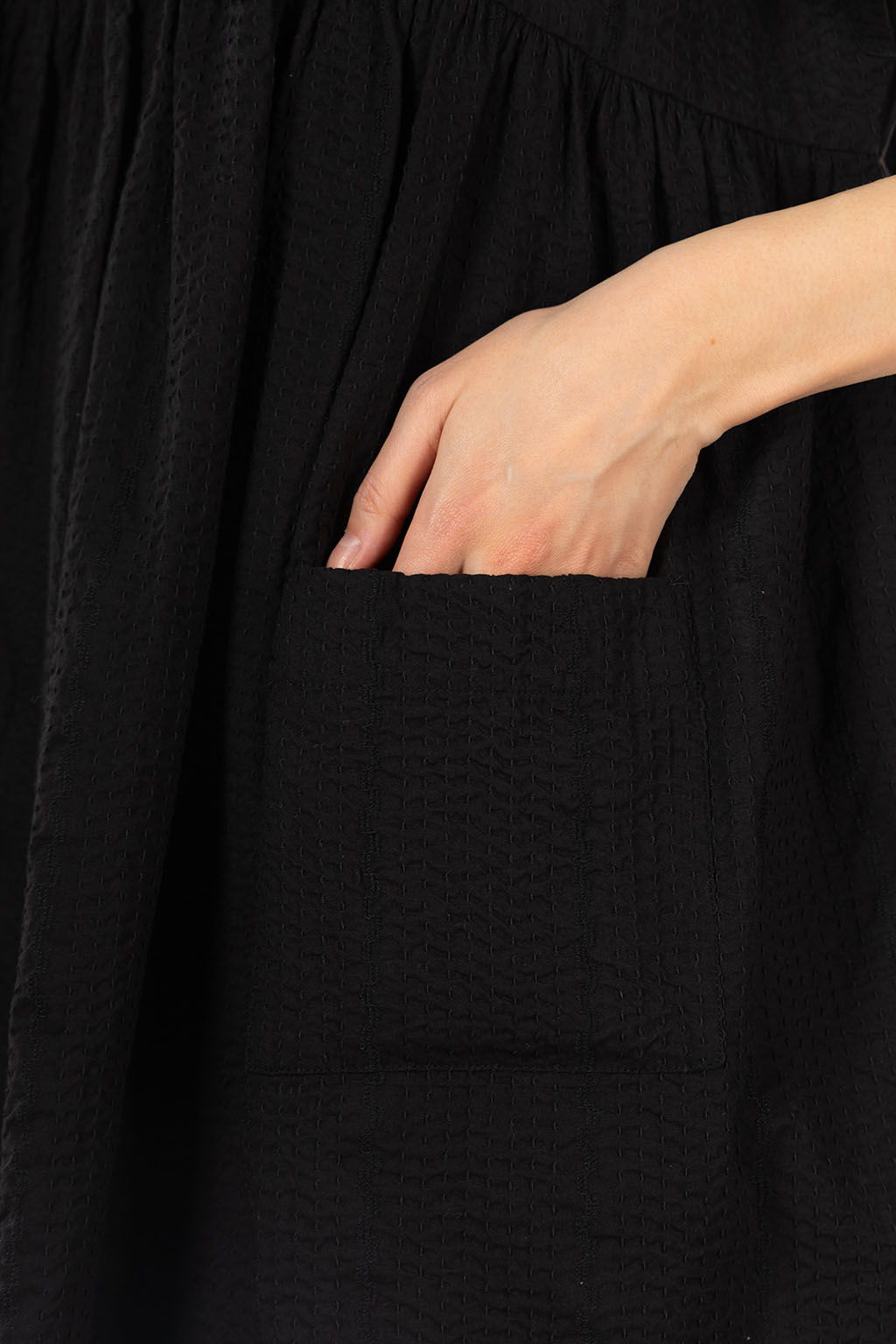 Comme Des Garcons TAO - V-Neck Tunic Blouse - Black x Black