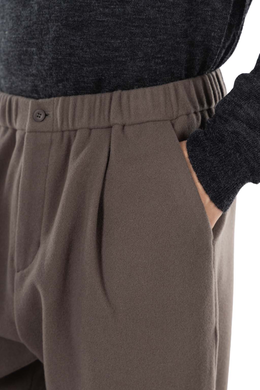 Evam Eva - Unisex Wool Tuck Pants - Winter Leaf
