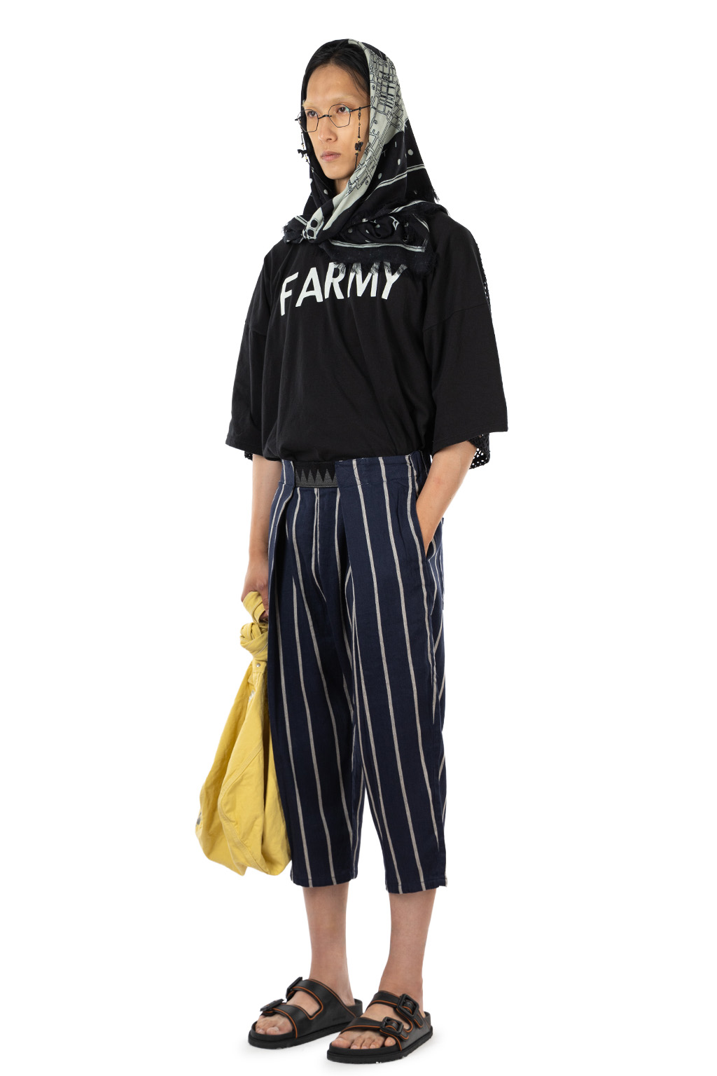 Kapital - Rayon Fringed Square Stole (KAYO HUESO) - Black