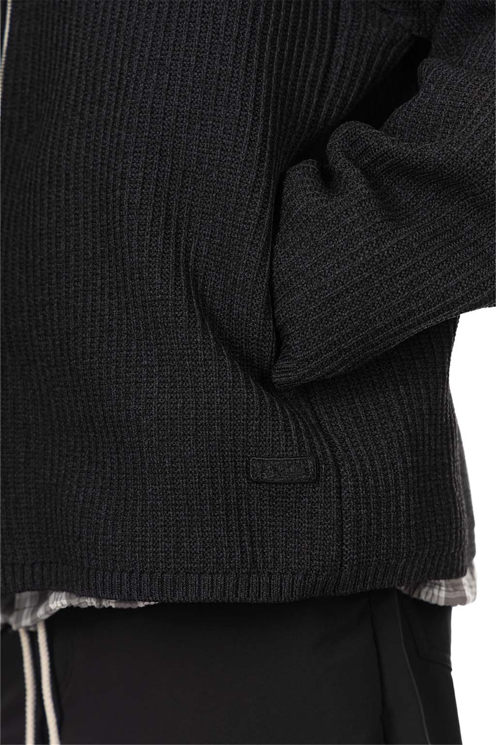 Nanamica (NAN) - 5G Zip Cardigan - Black