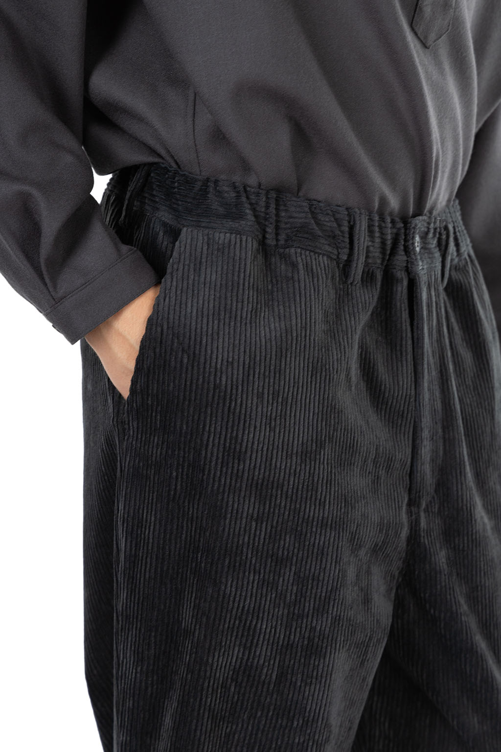 Still by hand - Corduroy Straight Pants - Blue Charcoal