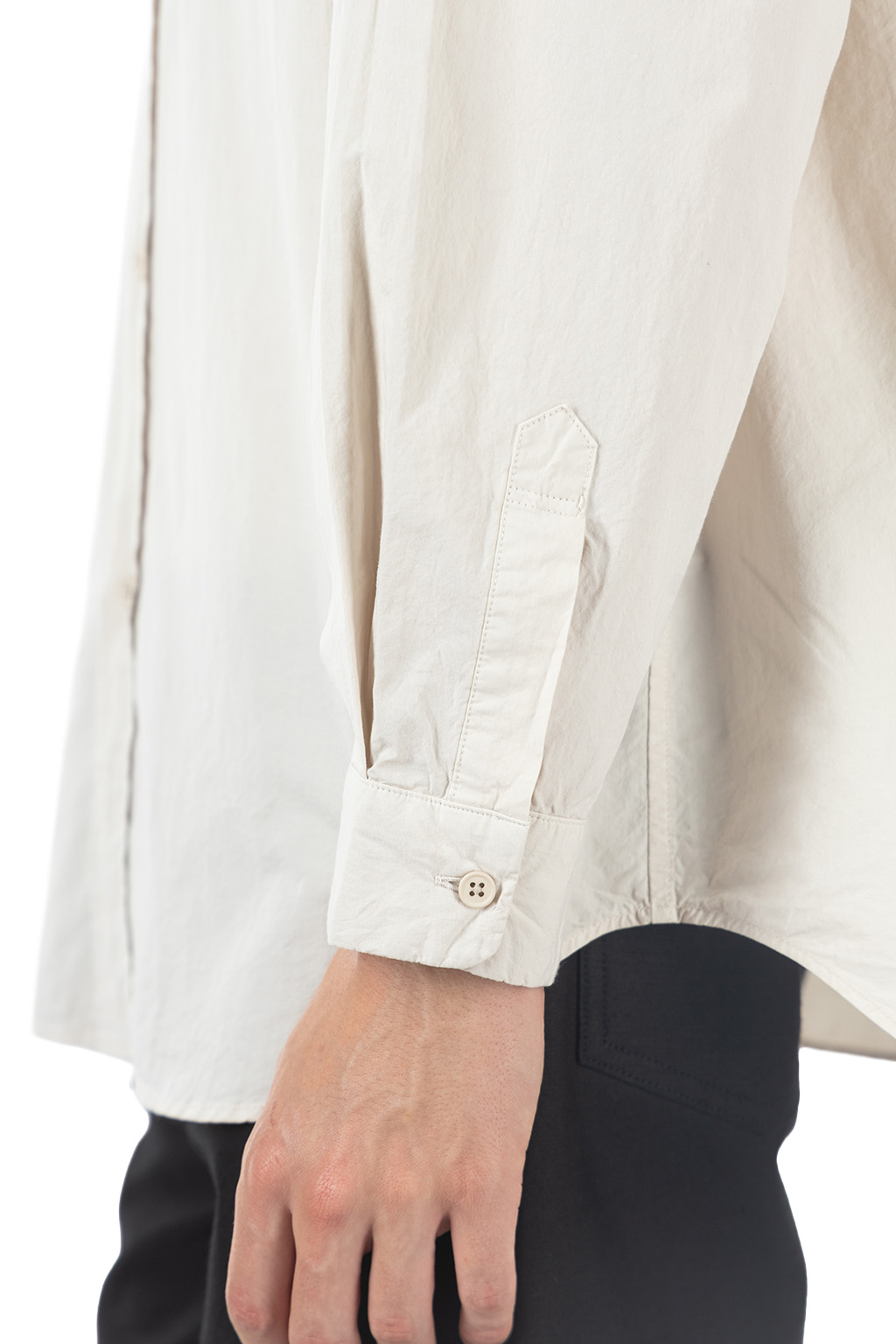 Still by hand - Garment-dye band collar shirt - Ecru