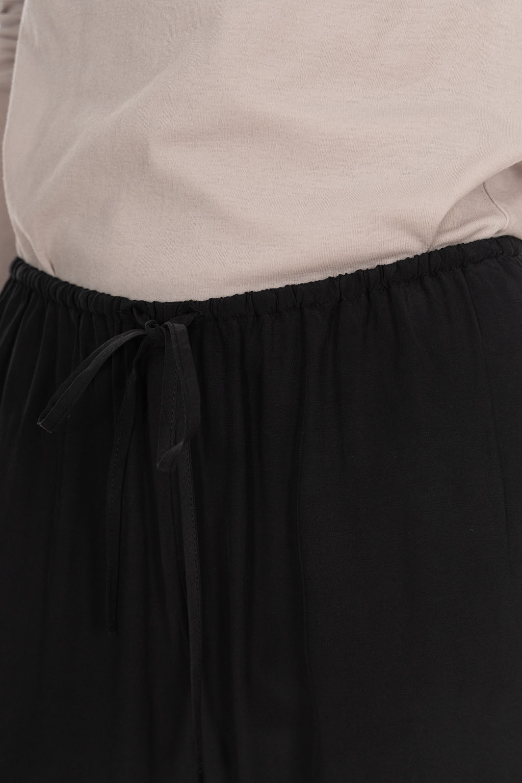 Tu es mon Tresor - The Sea Blue Chalcedony Trouser - Black