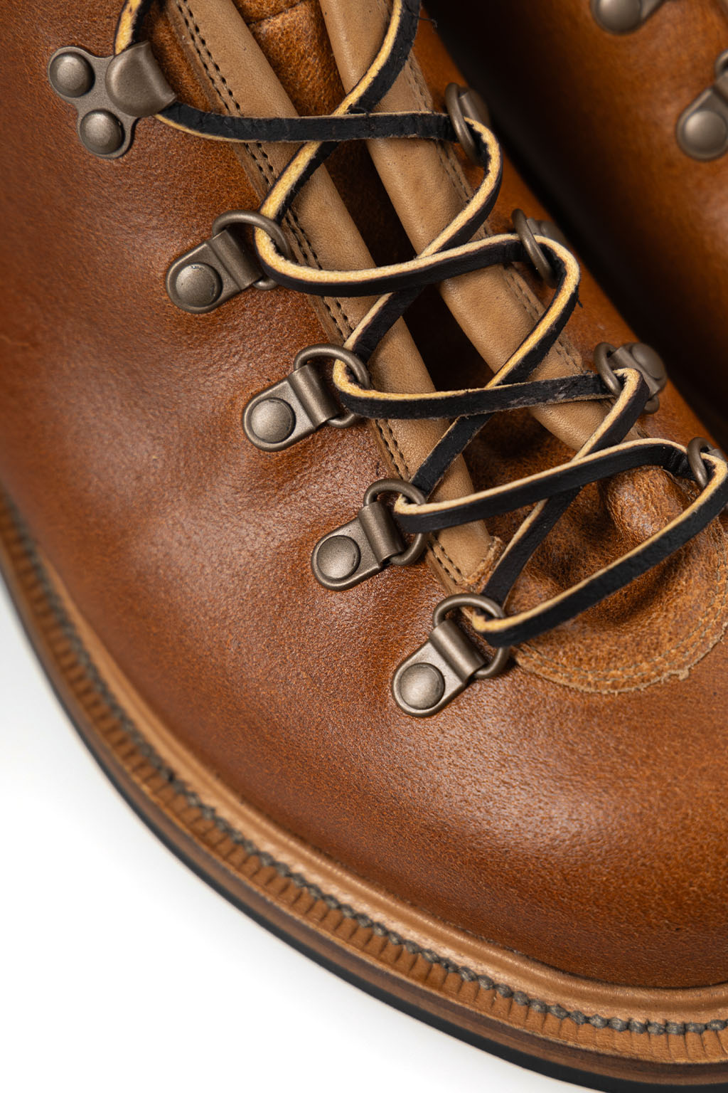 Viberg - Pachena Bay - Moc Latigo Waxed Flesh