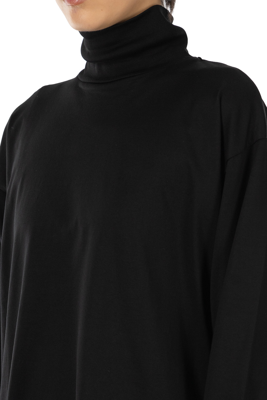 YLEVE - Suvin Cotton Turtle Neck - Black