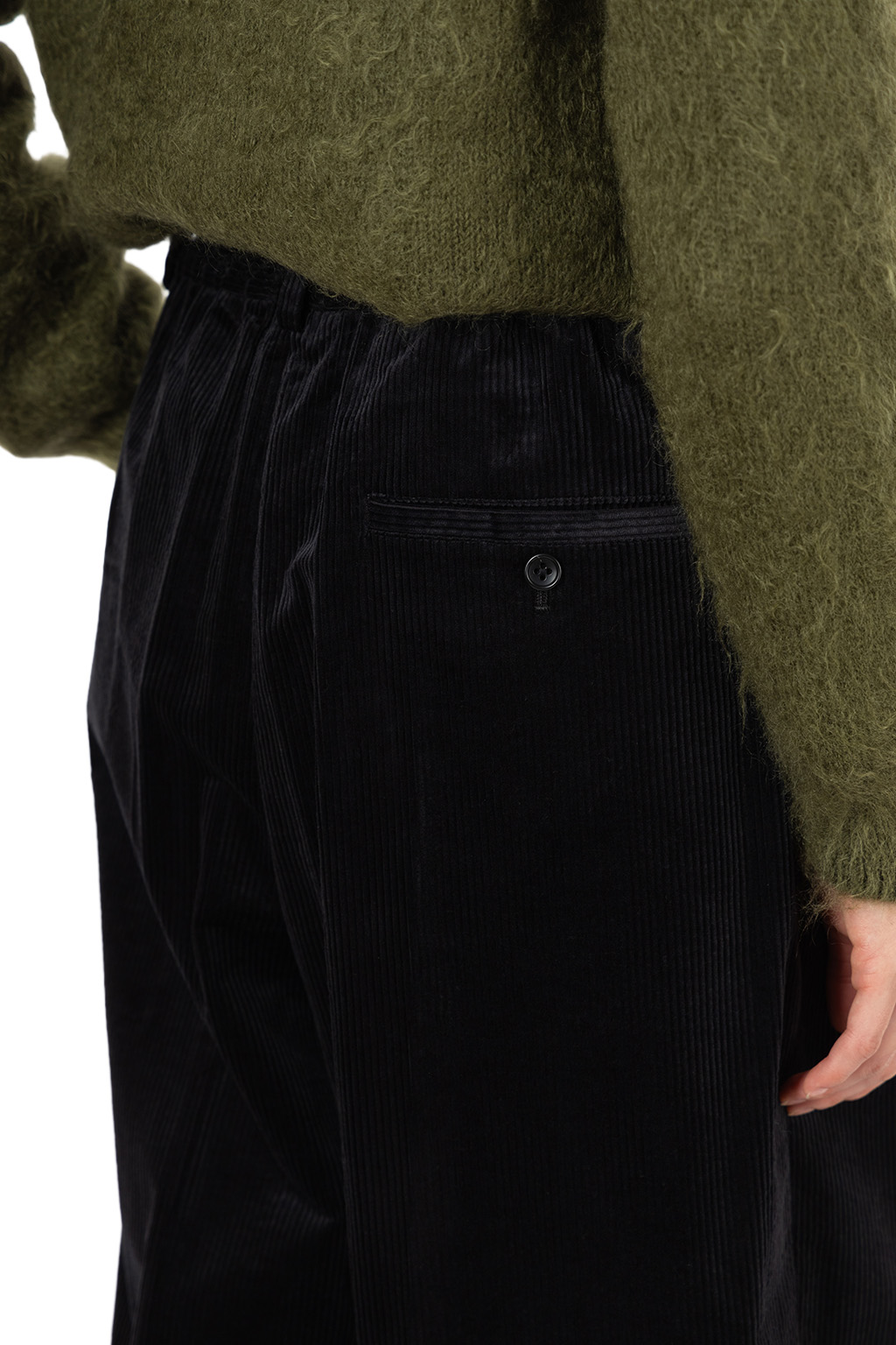 nicholson & nicholson - EVER Corduroy Pants - Black